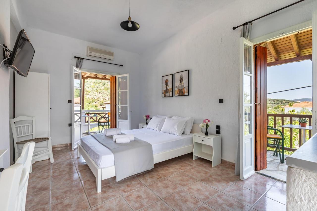 Konstantina Studios Skopelos Extérieur photo