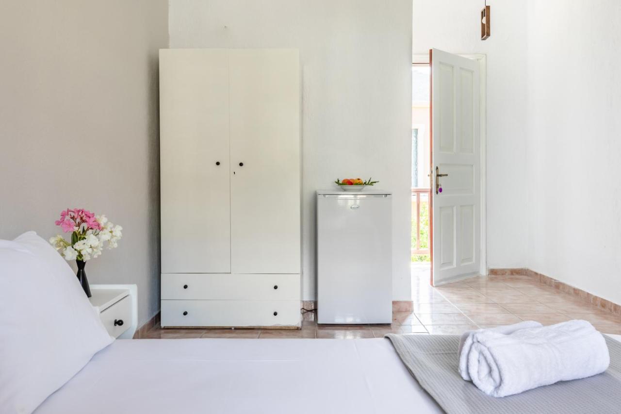 Konstantina Studios Skopelos Extérieur photo